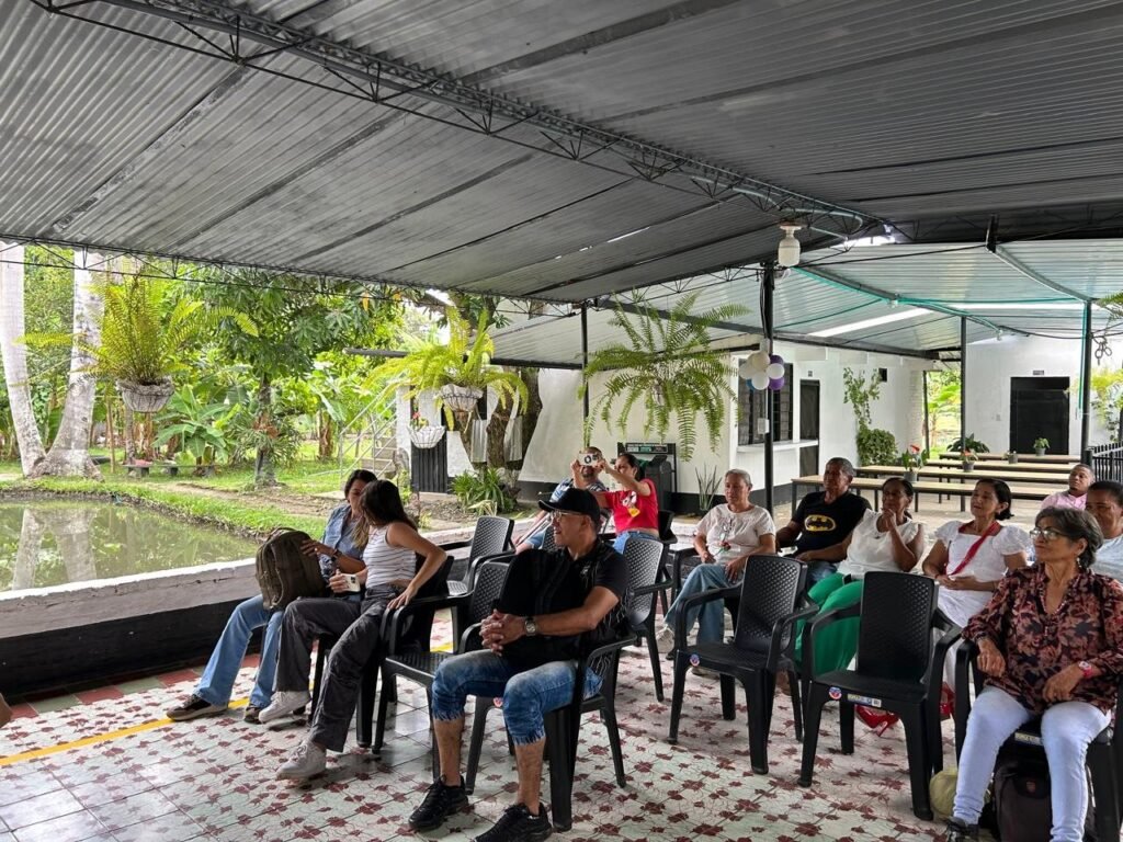 Grupo de participantes de Fundación Lagom