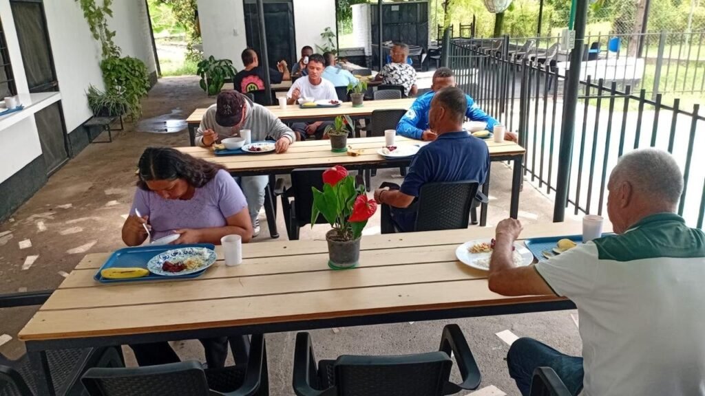 Comunidad Lagom compartiendo